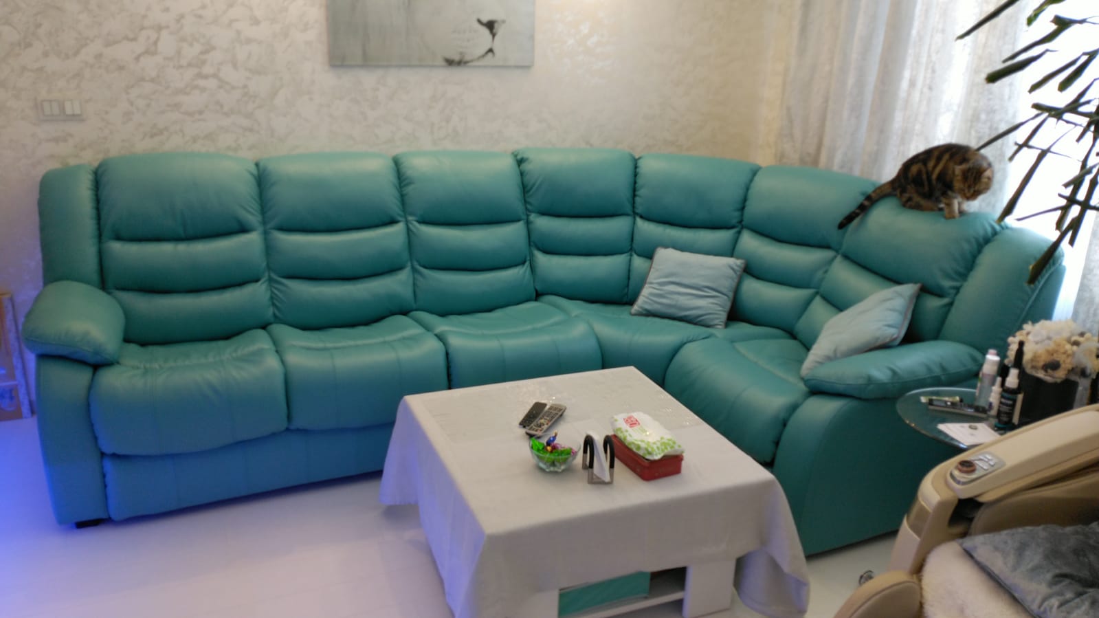 Перетяжка дивана на дому. Шарыпово